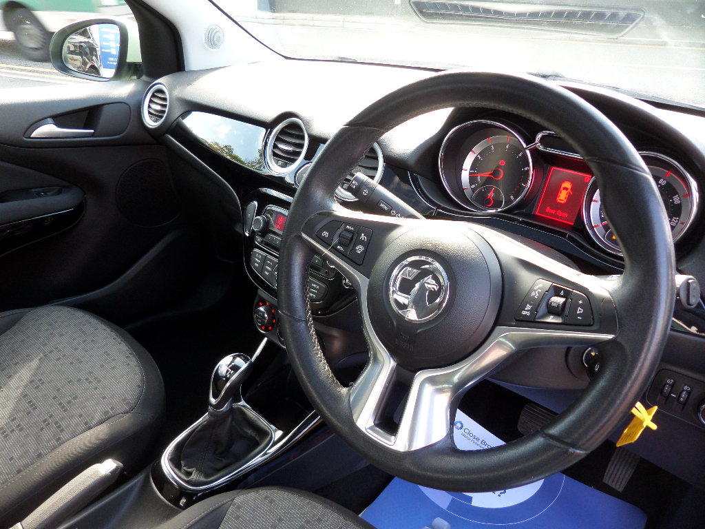 Vauxhall Adam Glam AUTOMATIC 30 Vauxhall Adam Glam AUTOMATIC - Image 10
