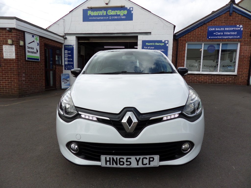 Renault Clio Dynamique ECO NAV DCI 26 Renault Clio Dynamique ECO NAV DCI - Image 7